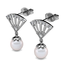 Load image into Gallery viewer, Destiny Chrisi earrings with Swarovski Crystals