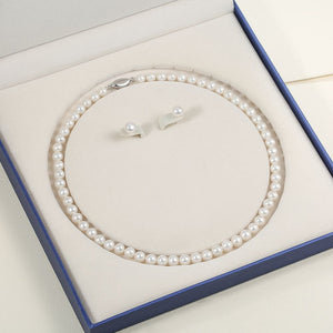 CDE Freshwater Pearl Earring and Necklace Set